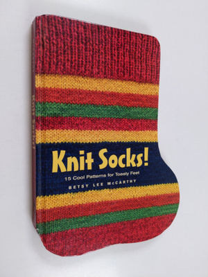 Betsy McCarthy : Knit Socks!