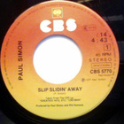 PAUL SIMON  ::  SLIP SLIDIN' AWAY  ::  VINYYLI  7"   1977 - pikkukuva 2