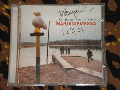 CD - J. KARJALAINEN - Marjaniemessä - 2001 EX+ Nimmari