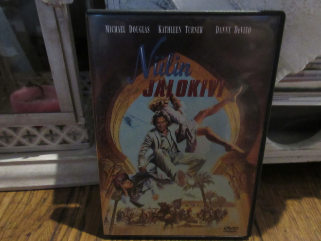 Niilin Jalokivi ( Michael Douglas) dvd.¤ 1985