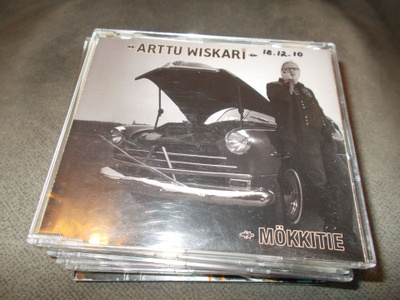 CDM ARTTU WISKARI ** MÖKKITIE **