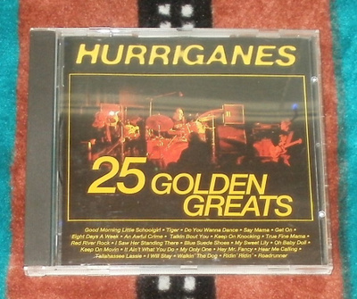 HURRIGANES ~ 25 Golden Greats ~ CD naarmuton M-/M- 1. painos