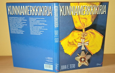 Juha Tetri : Kunniamerkkikirja (sid.)