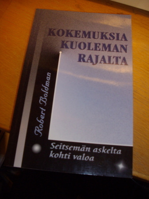 Boldman: KOKEMUKSIA KUOLEMAN RAJALTA ( Sis.postikulut )