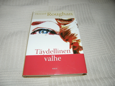 Howard Roughan Täydellinen valhe -sid