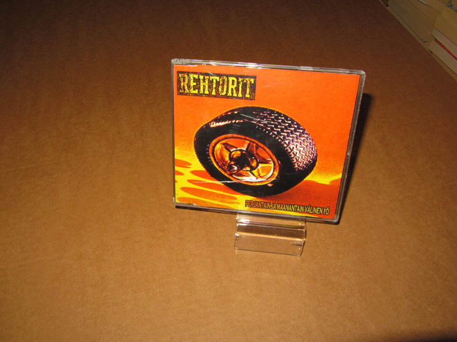 Rehtorit CDEP Perjantain ja Maanantain välinen Yö v.2001