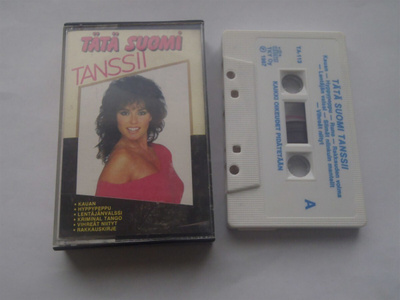 TÄTÄ SUOMI TANSSII c-kasetti ( Huoltoasemakasetti )