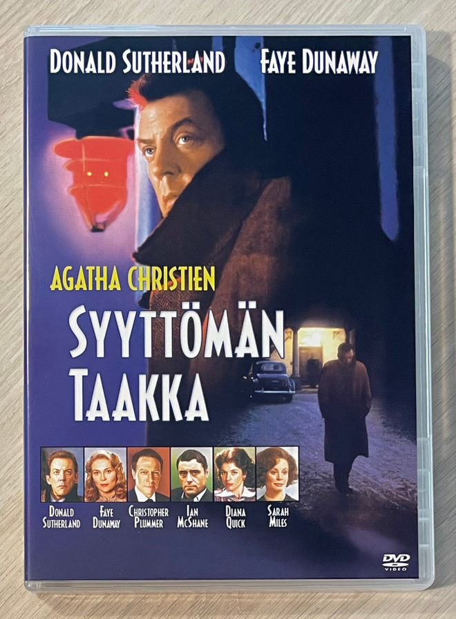 Agatha Christie: SYYTTÖMÄN TAAKKA (1984) Donald Sutherland