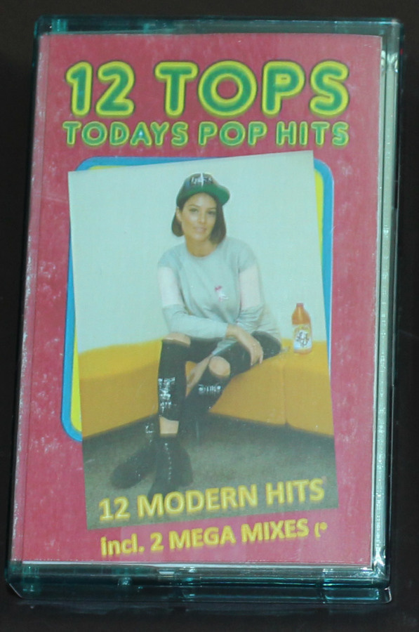 Eri esittäjiä: 12 Tops - Todays Pop Hits