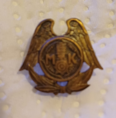 Rautatieläisten kristillisen yhdistyksen vanha rintamerkki
