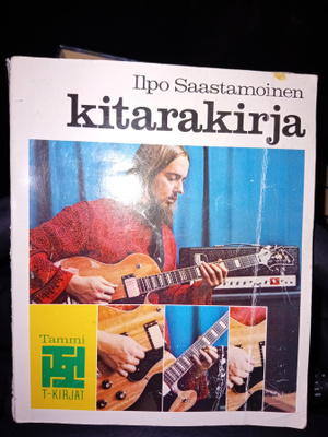 Ilpo Saastamoinen : Kitarakirja ( SIS POSTIKULU )