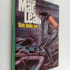 Alistair MacLean : Kun kello lyö - pikkukuva 1
