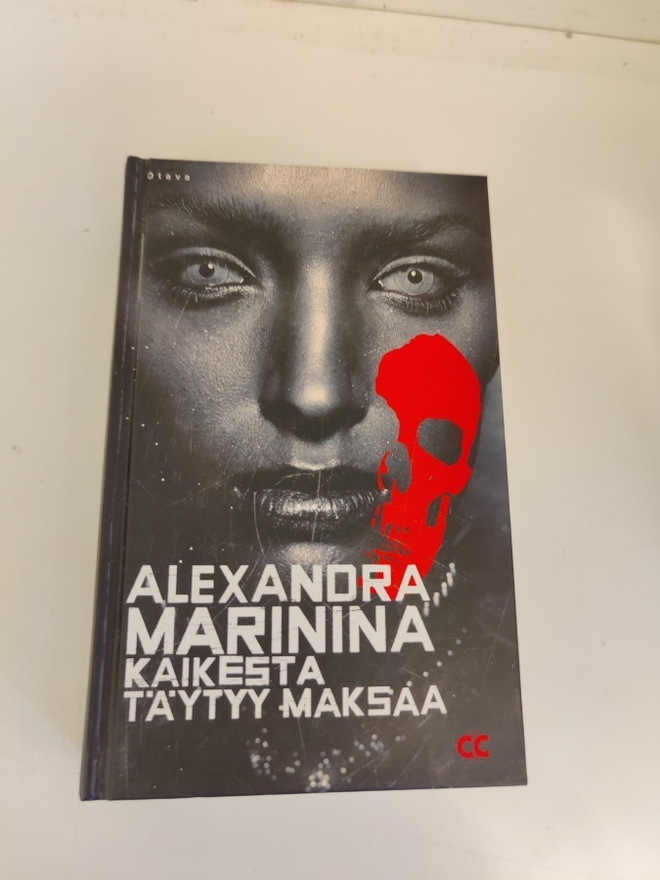 Alexandara Marinina; Kaikesta täytyy maksaa