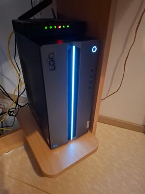 Lenovo LOQ Tower 17IRR9 Intel Core i5-14400F RTX5060