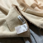 CARIN WESTER upea logo beige valk muhkea shaali käännettävä - pikkukuva 4