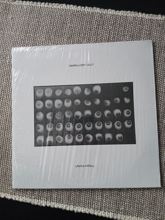 Vaaralliset Lelut - Lasisilmäpeli LP