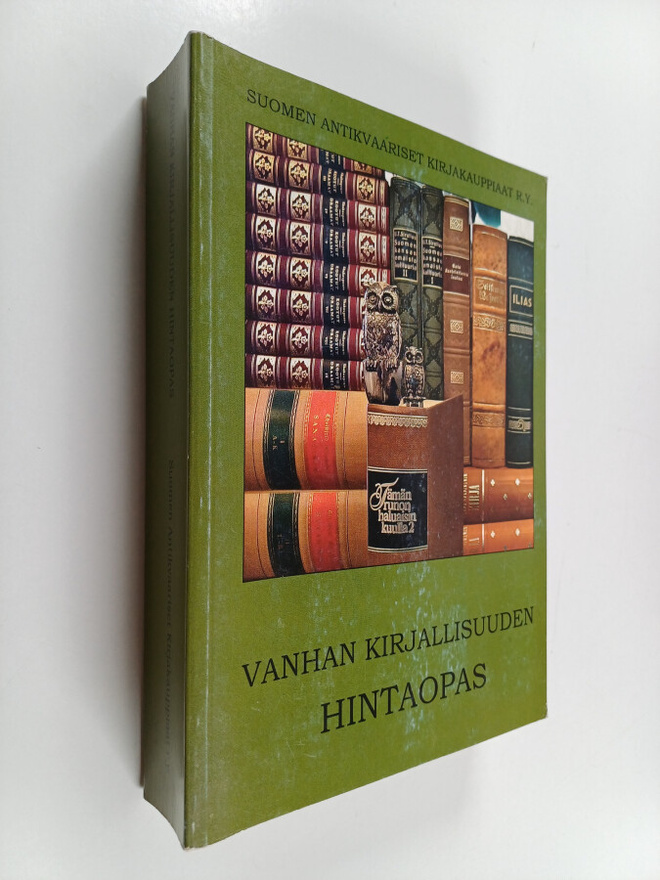 Tapani (toim.) Vinkala : Vanhan kirjallisuuden hintaopas