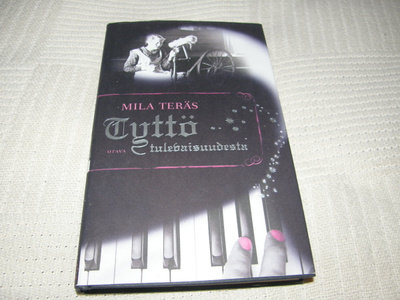 Mila Teräs Tyttö tulevaisuudesta  -sid