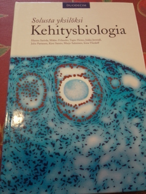 Solusta yksilöksi KEHITYSBIOLOGIA
