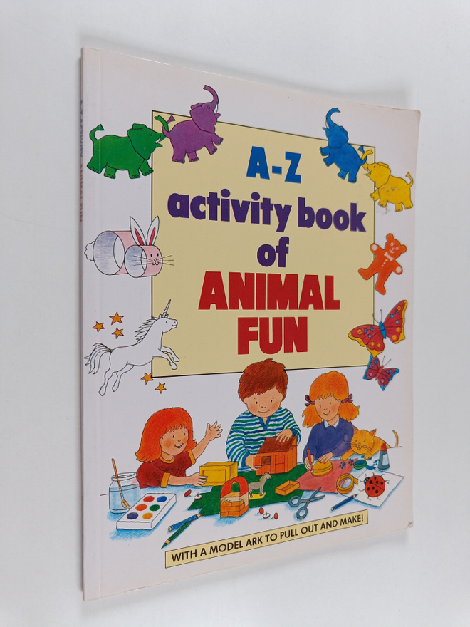 Deri Robins : Animal Fun - A-Z Activity Books