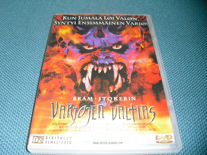 BRAM STOKERIN VARJOJEN VALTIAS (Michael Rooker)***