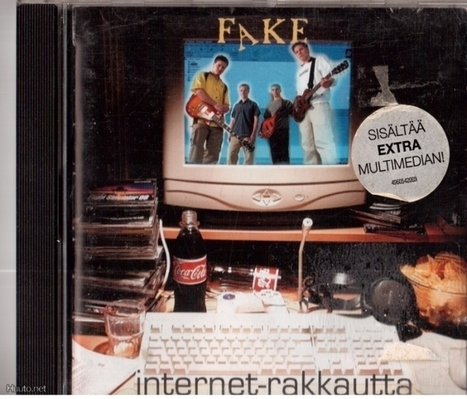 FAKE INTERNET RAKKAUTTA