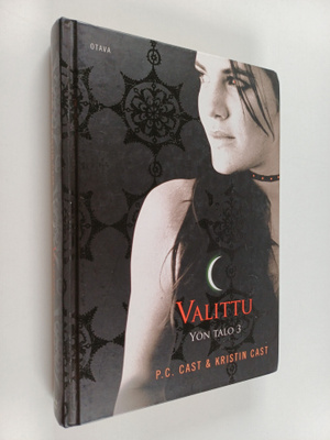P. C. Cast : Valittu