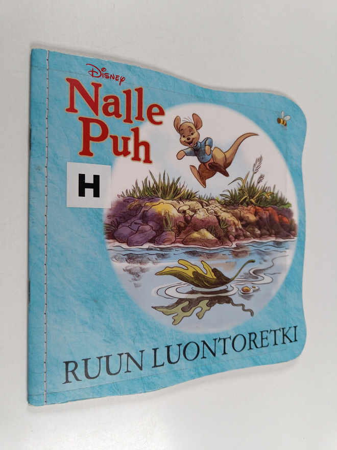 K. Emily Hutta : Nalle Puh - Ruun luontoretki