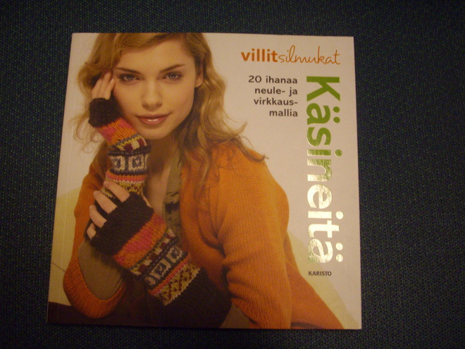 Villit Silmukat - KÄSINEITÄ (1.p.2009) Sis.postikulut