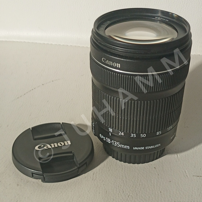 Canon ef-s 18-135