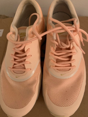 NIKE AIR MAX THEA LENKKARIT KOKO 38