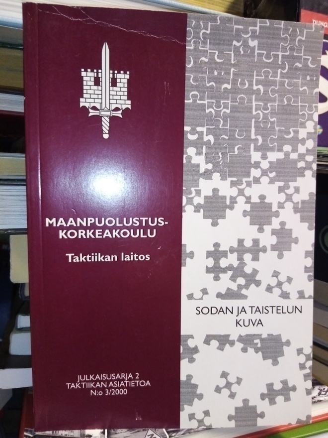 SAARELAINEN -  METTERI : SODAN JA TAISTELUN KUVA