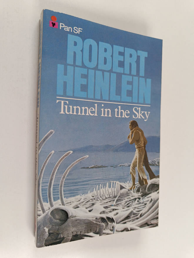 Robert Anson Heinlein : Tunnel in the Sky