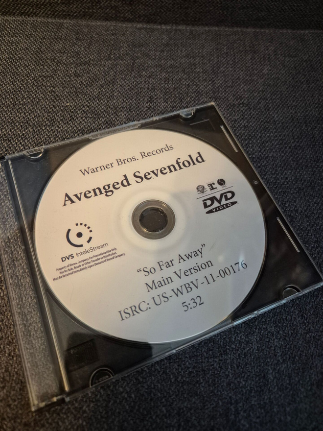 Avenged Sevenfold So Far Away promo DVD