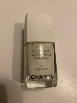 CHANEL KYNSILAKKA 711 PURE WHITE