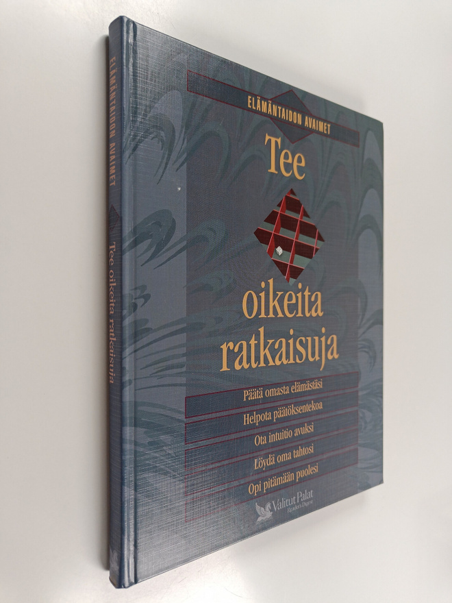 Ulla (toim.) Elo : Tee oikeita ratkaisuja