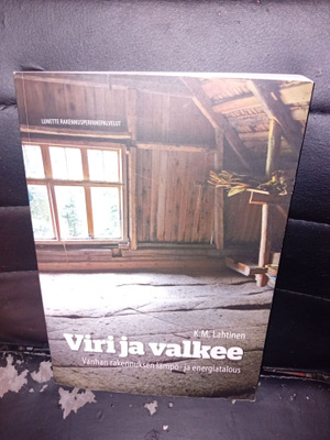 K. M. Lahtinen : Viri ja valkee ( SIS POSTIKULU )