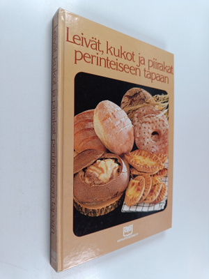 Anna-Liisa Salo ym. : Leivät, kukot ja piirakat perinteis...