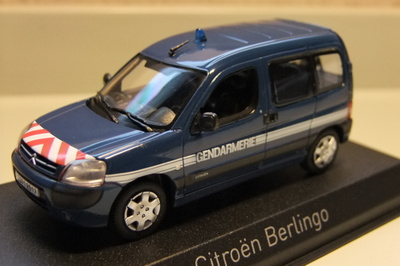 Citroen berlingo -02 Poliisi 1:43 ALE!