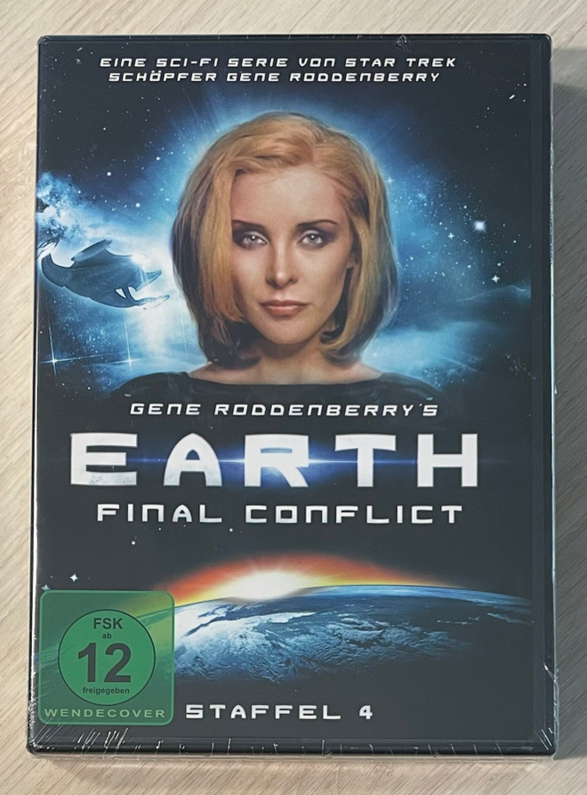 Gene Roddenberryn TEHTÄVÄ: MAA: Kausi 4 (2000-2001) 6DVD
