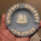Wedgwood  koriste posliini esine. - pikkukuva 1