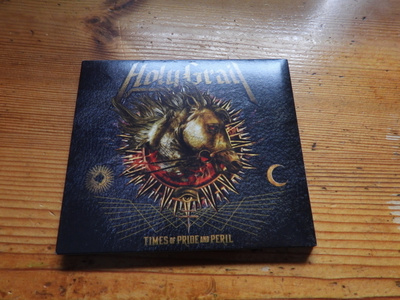 Holy Grail : TIMES OF PRIDE AND PERIL 2015