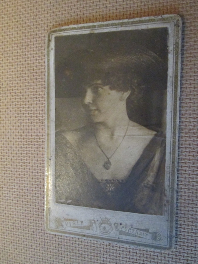pieni vintage pahvivalokuva