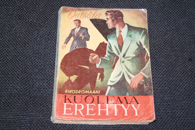 Outsider Kuolema erehtyy 1.p. 1945