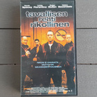 VHS: Tavallinen Rehti Rikollinen (Kevin Spacey 1999) - pikkukuva 1