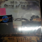 NEIL YOUNG - THE VISITOR UUSI 2LP eu 2018 - pikkukuva 1