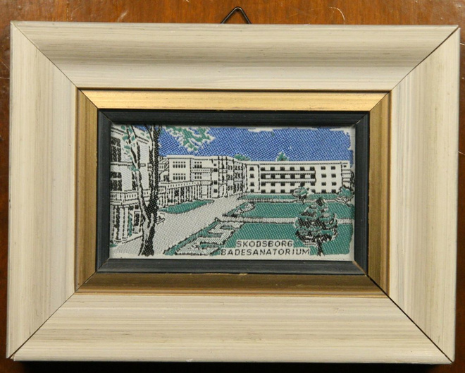 Pieni sisustustaulu Skodsborg  Badesanatorium