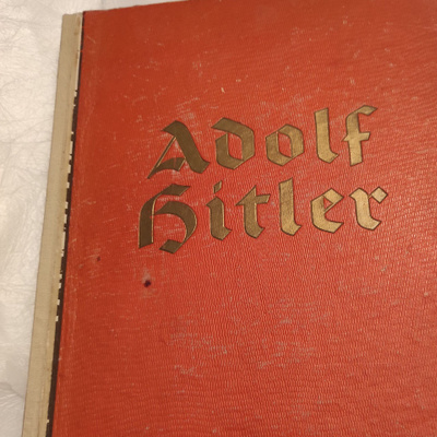 Adolf Hitler keräilykirja