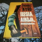 TUOMAS KYRÖ - ILOSIA AIKOJA, MIELENSÄPAHOITTAJA - pikkukuva 1