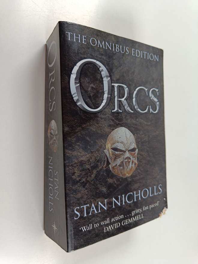 Stan Nicholls : Orcs